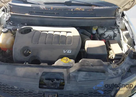 2018 Dodge Journey Crossroad z USA, uszkodzony, nr VIN 3C4PDCGG7JT490058